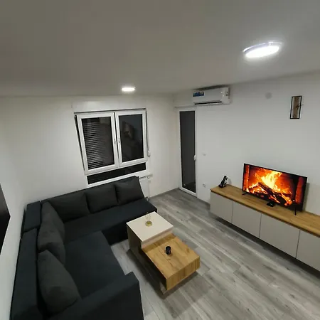 アパート Apartman Prijedor *